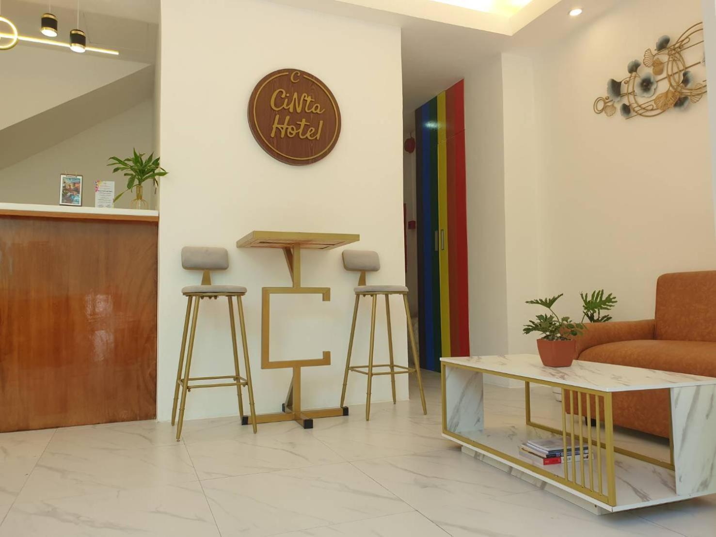 Cinta Hotel *